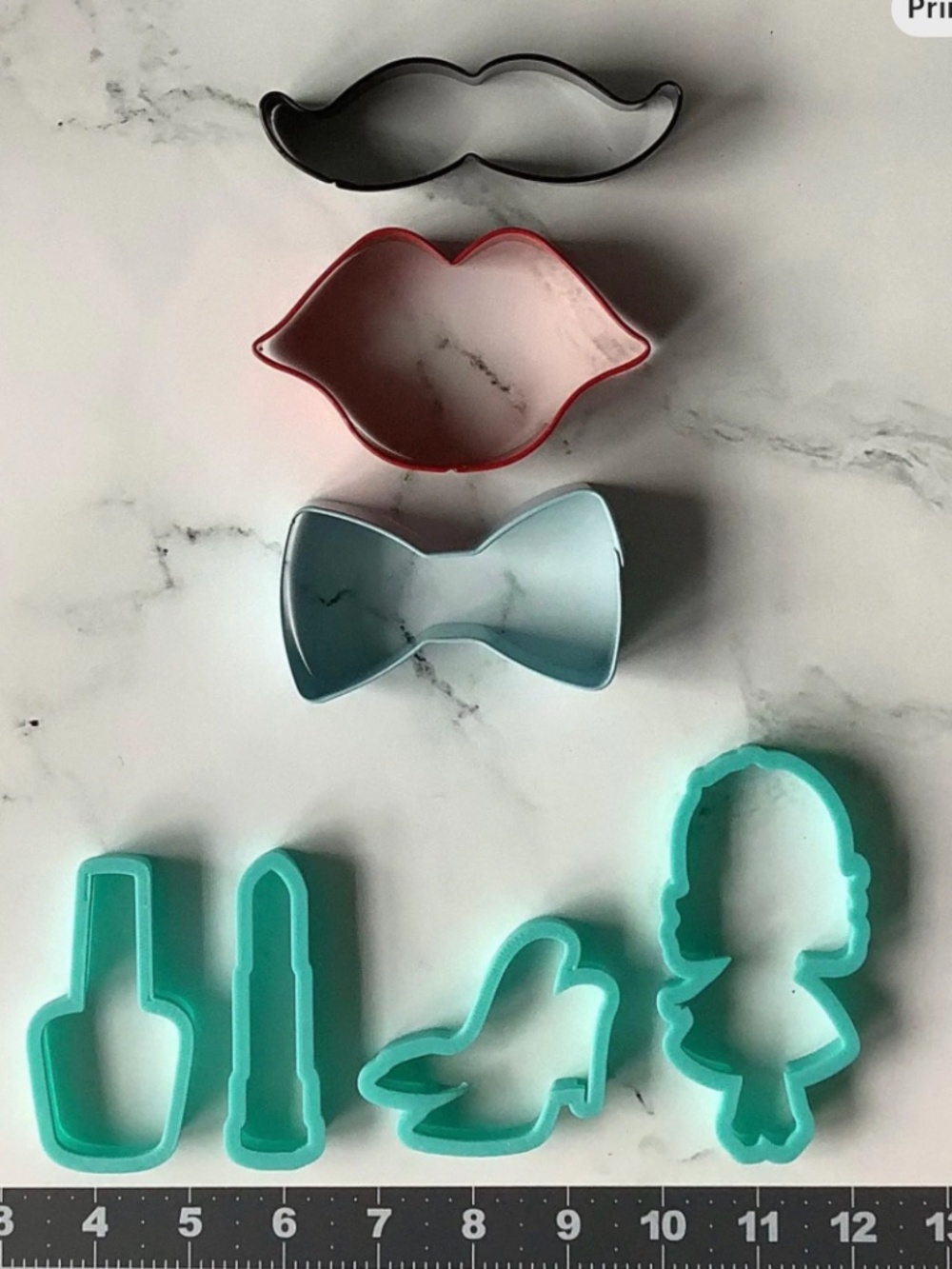 Fashion Cookie Cutters Set 7 pcs., plastic, metal.